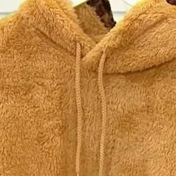 New Bumblebella by Jill Martin Pullover Hoodie Unisex Kangaroo Pocket Camel Sml - Picture 8 of 8